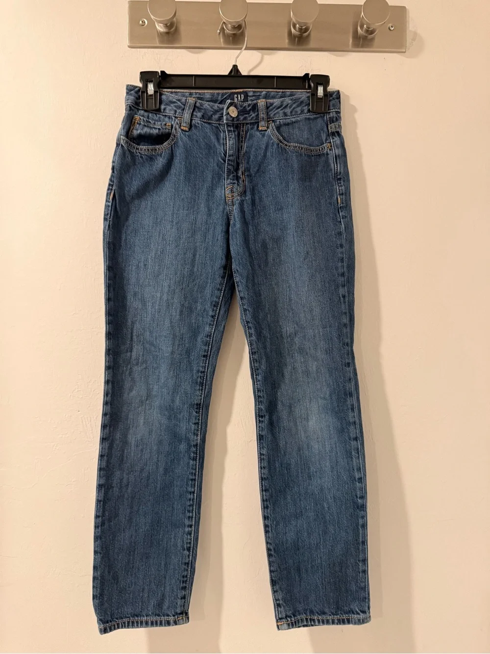 GAP Women’s Medium Blue Straight-Leg Jeans